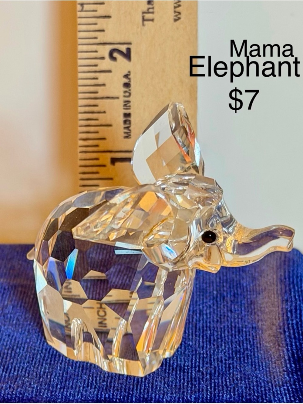 Swarovski Mama Elephant